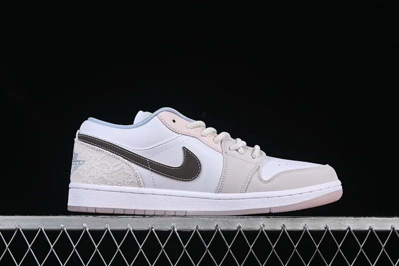 All categories Air Jordan Jordan series basketball shoes Air Jordan 1 Low Air Jordan 1 Low AJ1 Joe 1 carved powder low-top cultural casual sneakers IB8859-101